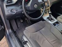 Usata VW Passat Comfortline 105 CV (77 kW) 2005 Grigio Berlina