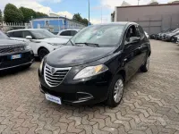 Usata Lancia Ypsilon Gold 84 CV (61 kW) 2015 Nero Utilitaria