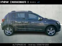 Usata Dacia Sandero Stepway 90 CV (66 kW) 2018 Grigio Berlina