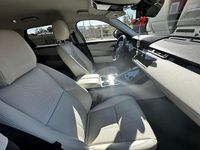 Usata Land Rover Range Rover Velar SE Dynamic 179 CV (131 kW) 2019 Nero SUV