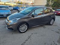 Usata Peugeot 208 Allure 68 CV (50 kW) 2018 Grigio Utilitaria