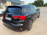Usata Fiat Tipo Easy 120 CV (88 kW) 2017 Nero Berlina