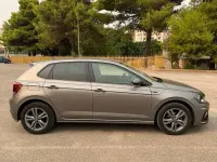 Usata VW Polo R-line 95 CV (69 kW) 2021 Marrone Utilitaria