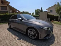 Usata Mercedes A180 Premium 116 CV (85 kW) 2019 Grigio Berlina