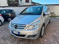Usata Mercedes B150 95 CV (69 kW) 2008 Grigio Monovolume