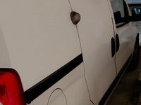Usata Fiat Fiorino 74 CV (54 kW) 2010 Bianco Monovolume