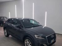 Usata Audi Q2 Sport 116 CV (85 kW) 2017 Grigio SUV