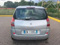 Usata Renault Scenic E-Tech 106 CV (77 kW) 2009 Argento Monovolume