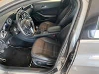 Usata Mercedes A180 Executive 135 CV (99 kW) 2015 Grigio Berlina