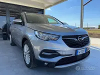 Usata Opel Grandland X Ultimate 131 CV (96 kW) 2019 Grigio SUV