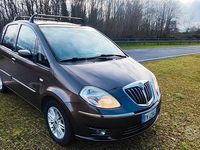 Usata Lancia Musa 95 CV (69 kW) 2009 Marrone Monovolume