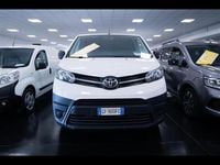 Usata Toyota Proace Active 122 CV (89 kW) 2021 Grigio chiaro Monovolume