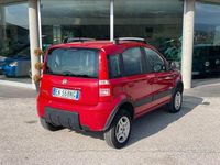 Usata Fiat Panda 4x4 Climbing 75 CV (55 kW) 2013 Rosso Utilitaria