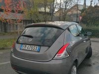 Usata Lancia Ypsilon 69 CV (50 kW) 2011 Grigio Utilitaria