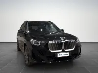 Usata BMW iX1 Comfort Edition 150 kW (204 CV) 2025 Black sapphire metallizzato SUV