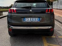 Usata Peugeot 3008 S 130 CV (95 kW) 2018 Grigio SUV