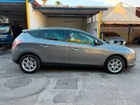 Usata Lancia Delta 120 CV (88 kW) 2009 Grigio Utilitaria