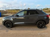 Usata VW T-Roc 116 CV (85 kW) 2020 Nero SUV
