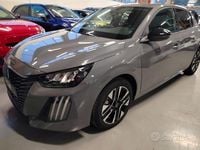 Usata Peugeot 208 Allure 101 CV (74 kW) 2025 Grigio Utilitaria