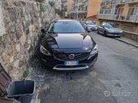 usata Volvo V60 CC V60 D4 Geartronic Summum