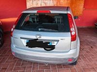 Usata Ford Fiesta 68 CV (50 kW) 2006 Grigio Utilitaria