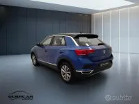 Usata VW T-Roc Style 116 CV (85 kW) 2019 Bluazzurro SUV