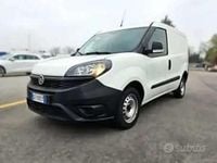 Usata Fiat Doblò Business 95 CV (69 kW) 2021 Bianco Monovolume