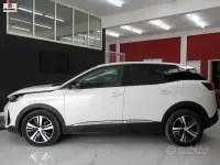 Usata Peugeot 3008 Allure 131 CV (96 kW) 2022 Bianco SUV