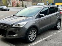 Begagnad Ford Kuga Titanium 140 HK (102 kW) 2013 Grå SUV