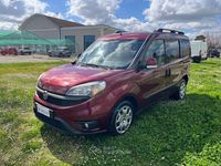 Usata Fiat Doblò Easy 95 CV (69 kW) 2016 Bordeaux Monovolume