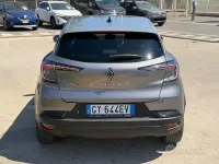 Usata Renault Captur Techno 101 CV (74 kW) 2025 Grigio SUV