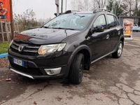 Usata Dacia Sandero Stepway 90 CV (66 kW) 2013 Nero Berlina
