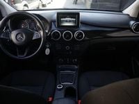Usata Mercedes B180 Executive 109 CV (80 kW) 2015 Grigio Monovolume