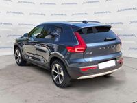 Nuova Volvo XC40 Core 163 CV (119 kW) 2026 Blu SUV