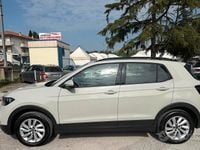 Usata VW T-Cross Style 95 CV (69 kW) 2022 Ascot gray SUV