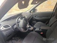 Usata Renault Scénic III 110 CV (80 kW) 2010 Monovolume