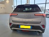Usata Opel Mokka Elegance 101 CV (74 kW) 2024 Grigio SUV