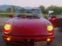 Usata Alfa Romeo Spider 122 CV (89 kW) 1991 Rosso Cabrio