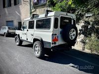 Usata Land Rover Defender 122 CV (89 kW) 2004 Grigio SUV