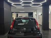 Usata Peugeot 107 68 CV (50 kW) 2009 Nero Utilitaria