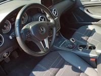 Usata Mercedes A180 109 CV (80 kW) 2016 Rosso Berlina