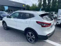 Usata Nissan Qashqai N-Connecta 110 CV (80 kW) 2018 Bianco SUV