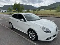 Usata Alfa Romeo Giulietta Exclusive 174 CV (127 kW) 2014 Utilitaria