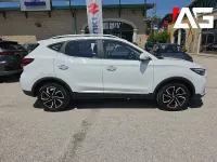 Usata MG ZS Luxury 106 CV (77 kW) 2024 Bianco SUV
