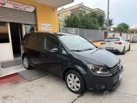 Usata VW Touran Comfortline 105 CV (77 kW) 2011 Nero Monovolume