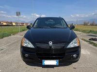 Usata Ssangyong (KGM) Kyron 141 CV (103 kW) 2007 Nero SUV