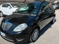 Usata Lancia Ypsilon 69 CV (50 kW) 2010 Nero Utilitaria