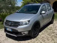 Usata Dacia Sandero Stepway 90 CV (66 kW) 2017 Grigio Berlina