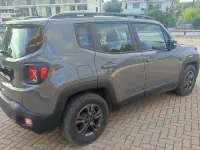Usata Jeep Renegade Longitude 131 CV (96 kW) 2022 Grigio SUV