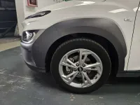 Usata Hyundai Kona 120 CV (88 kW) 2023 Bianco SUV